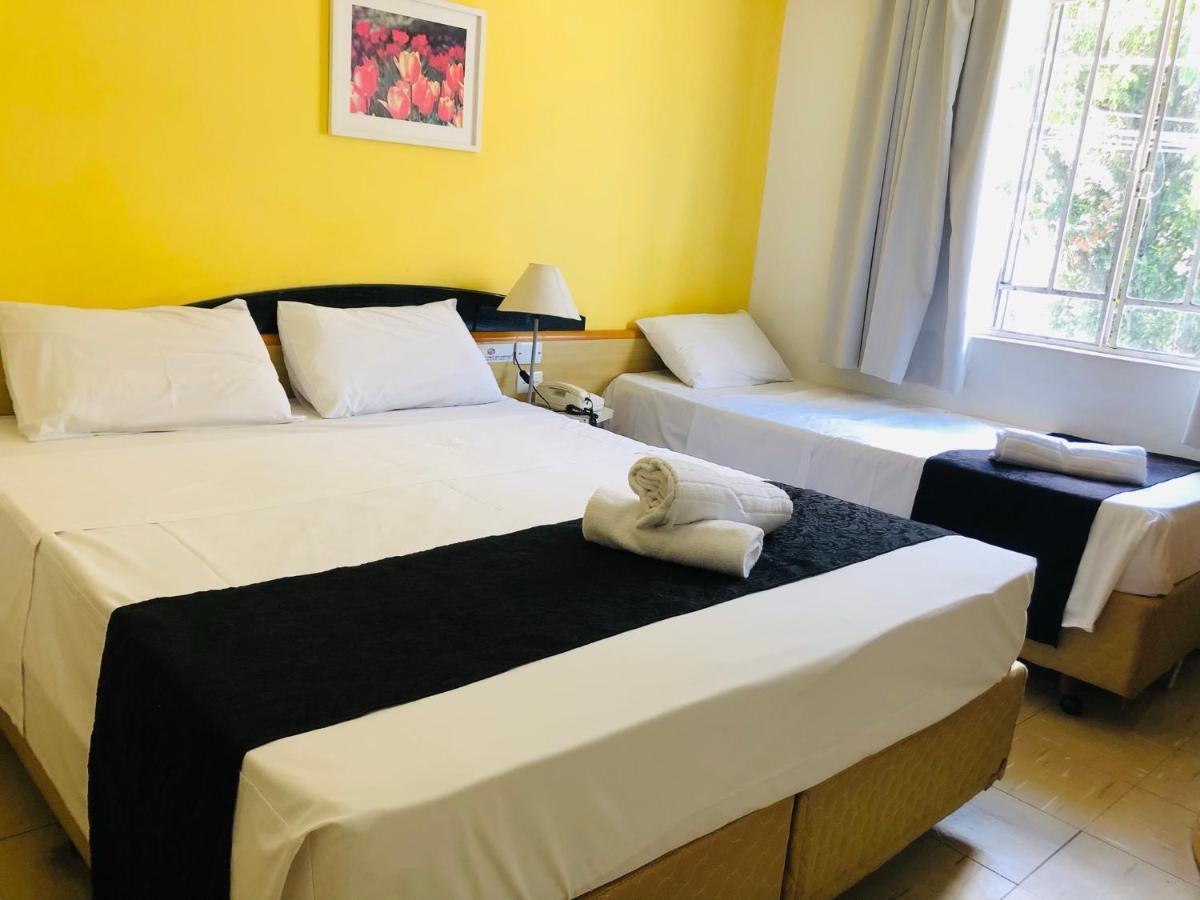 Hotel Blumenau Centro กูรีตีบา ภายนอก รูปภาพ