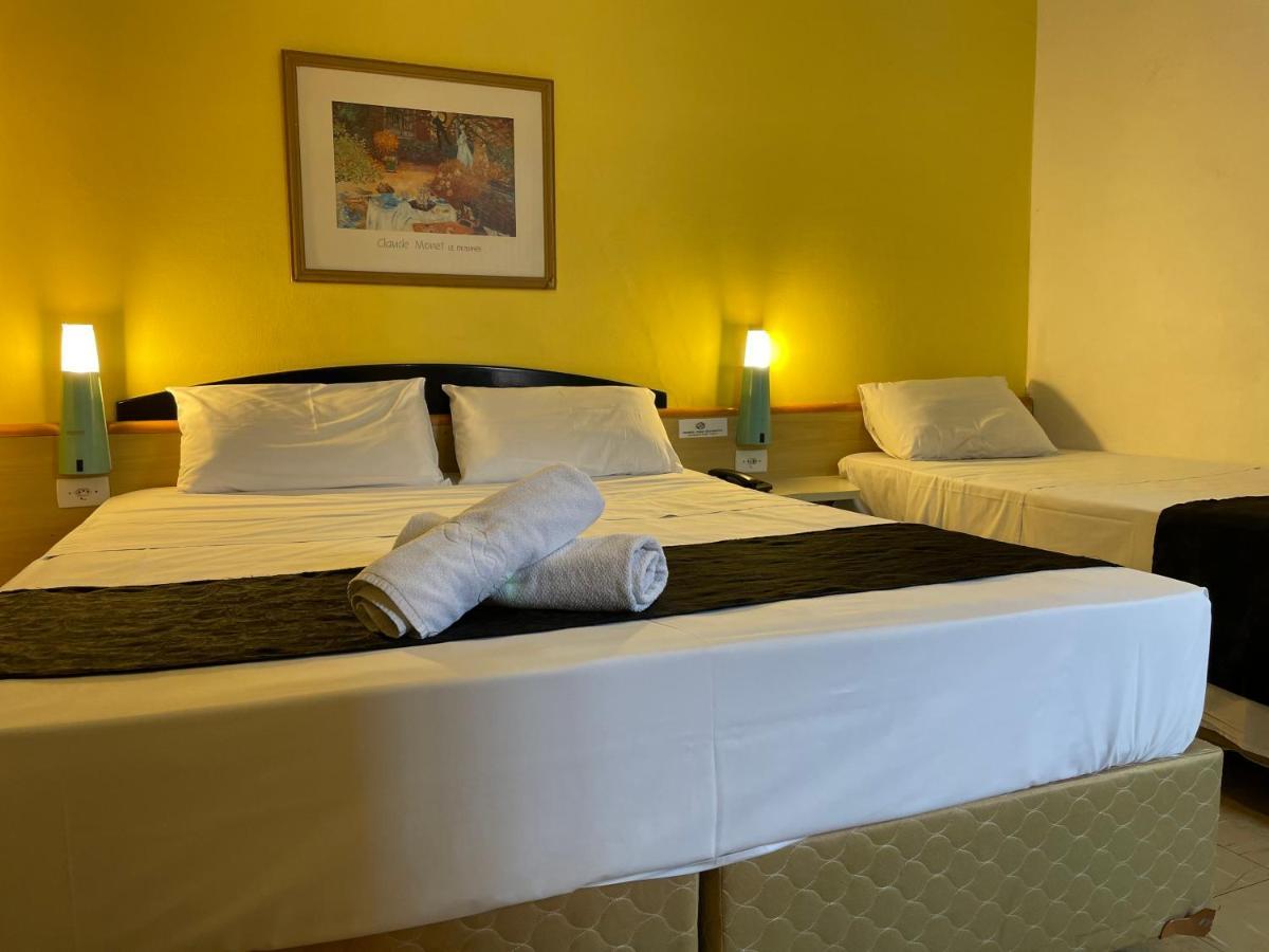 Hotel Blumenau Centro กูรีตีบา ภายนอก รูปภาพ