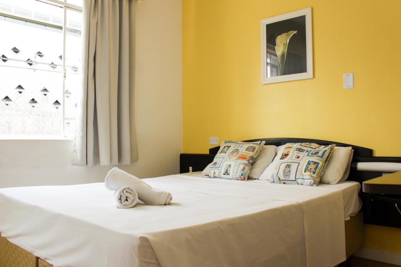 Hotel Blumenau Centro กูรีตีบา ภายนอก รูปภาพ