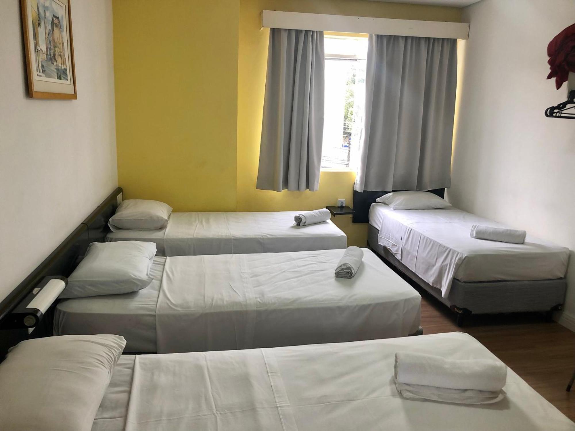 Hotel Blumenau Centro กูรีตีบา ห้อง รูปภาพ